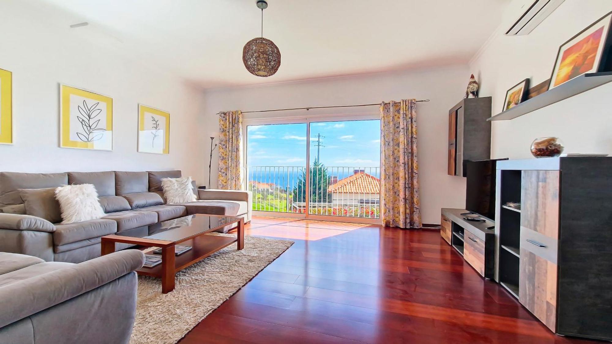 Casa Eleanor By Lovelystay Calheta  Ngoại thất bức ảnh