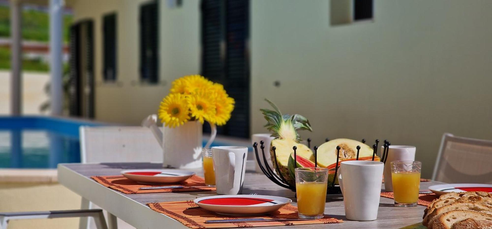 Casa Eleanor By Lovelystay Calheta  Ngoại thất bức ảnh