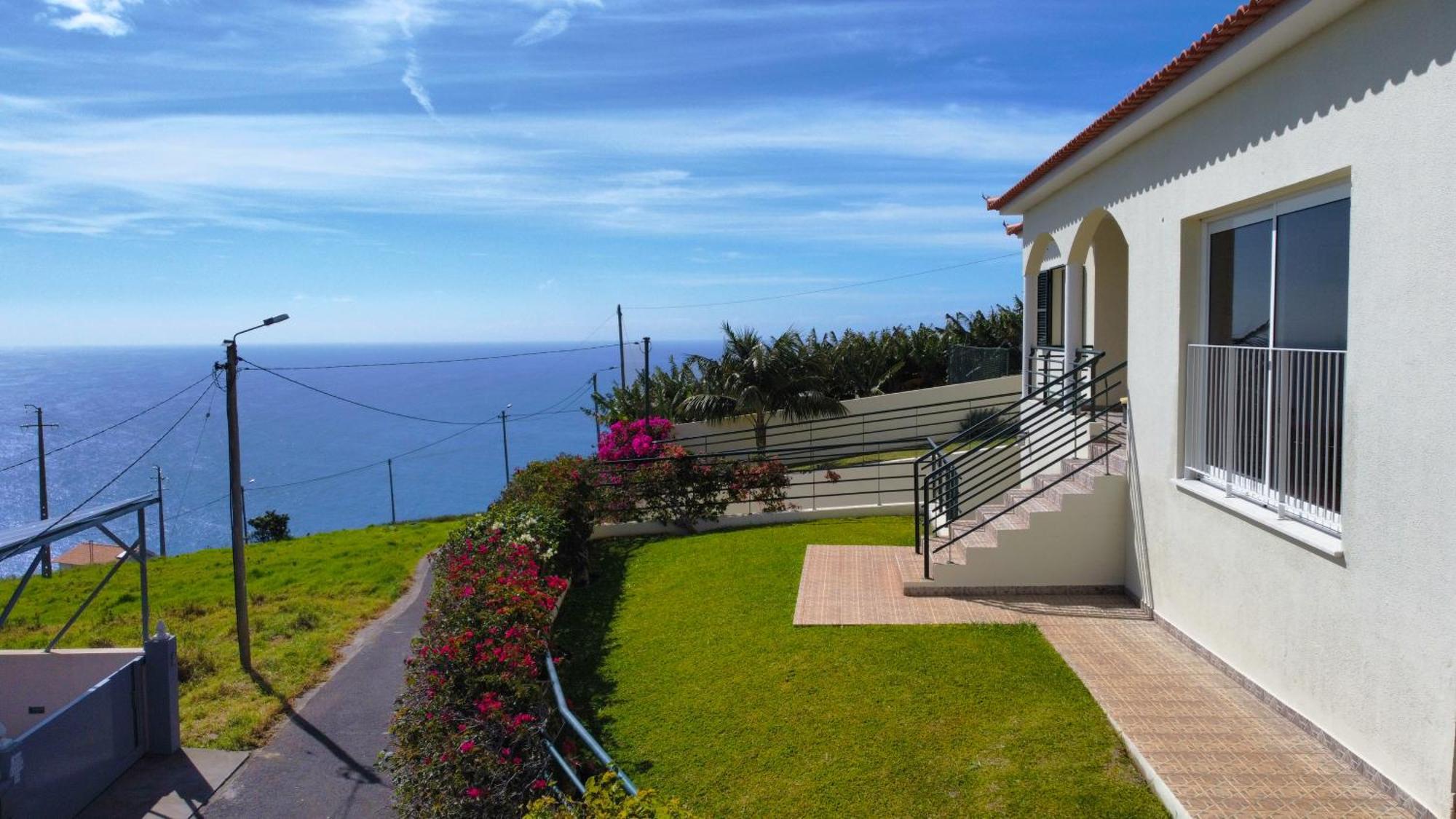 Casa Eleanor By Lovelystay Calheta  Ngoại thất bức ảnh