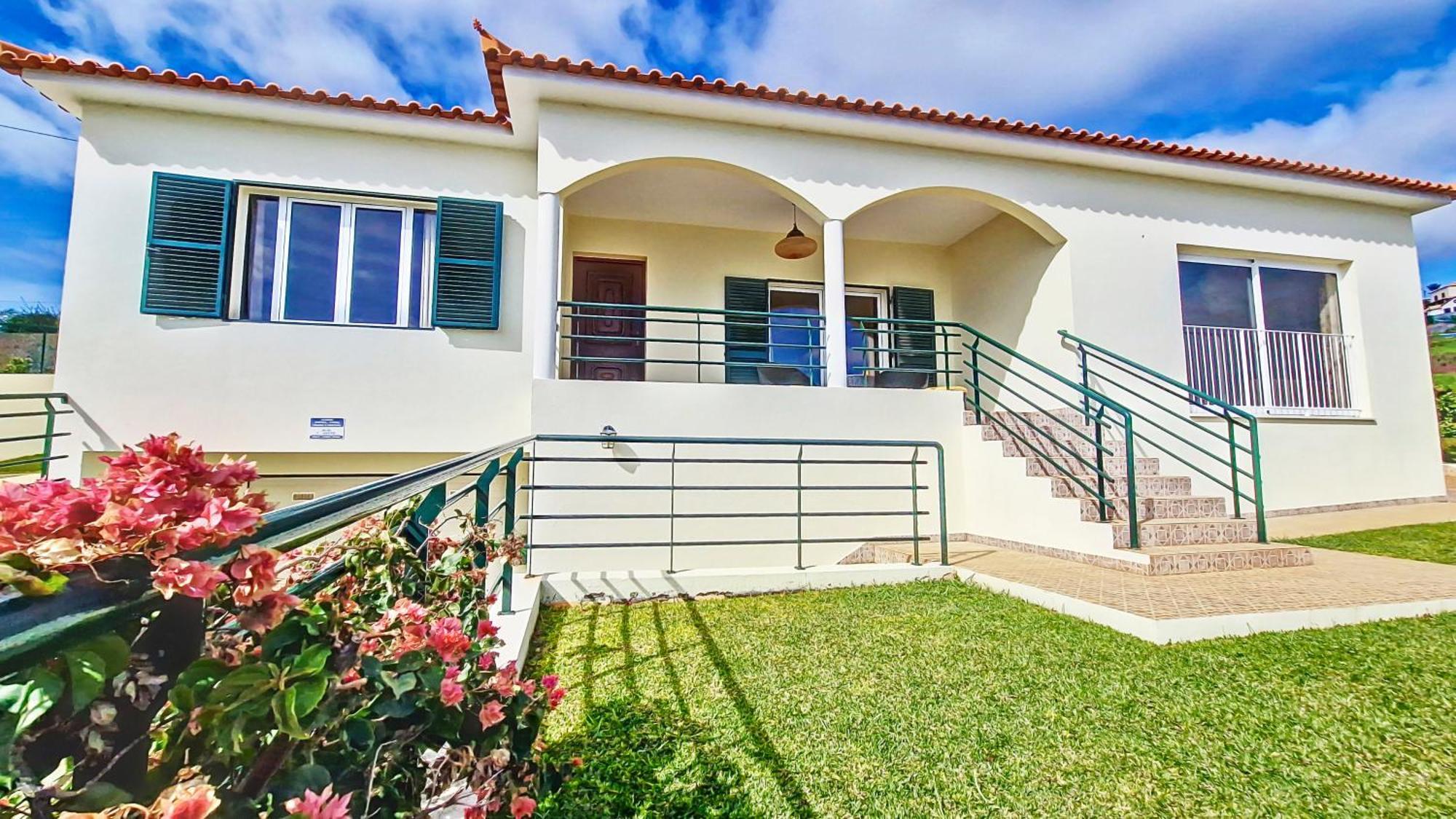 Casa Eleanor By Lovelystay Calheta  Ngoại thất bức ảnh